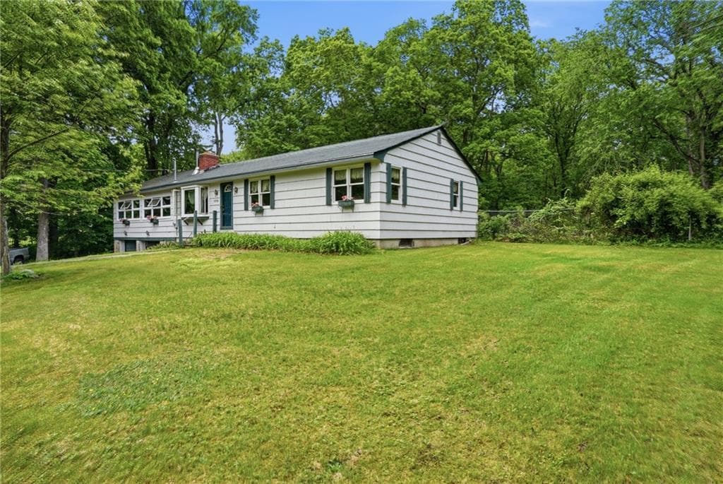 1556 Harkney Hil Road - Photo 5