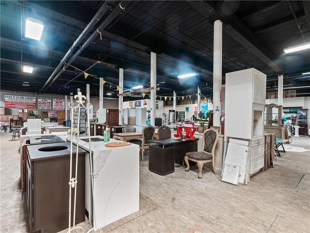 770 Main Street - Photo 3