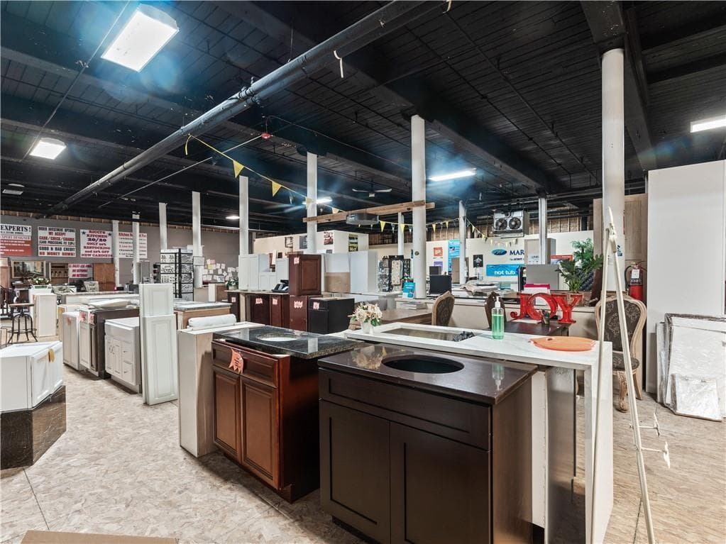770 Main Street - Photo 4