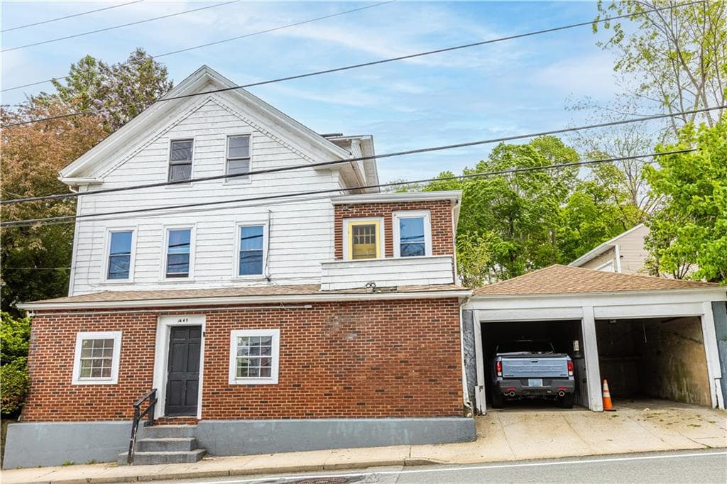 1448 Plainfield Pike - Photo 4