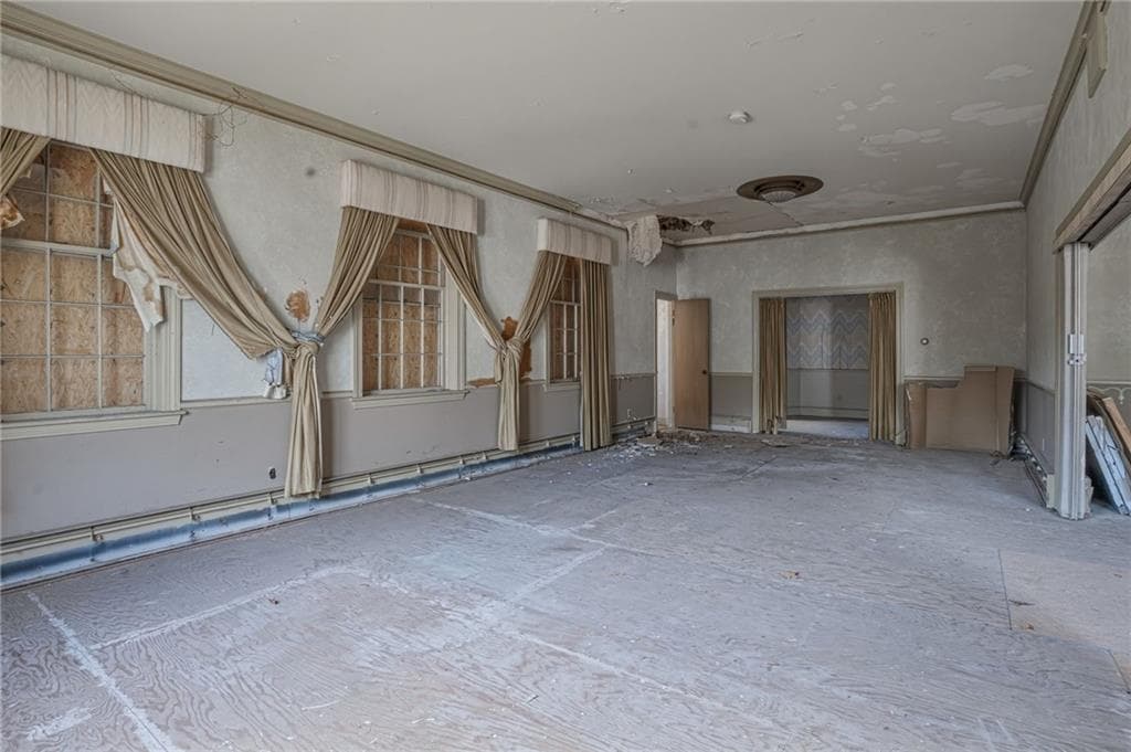 76 Providence Street - Photo 3