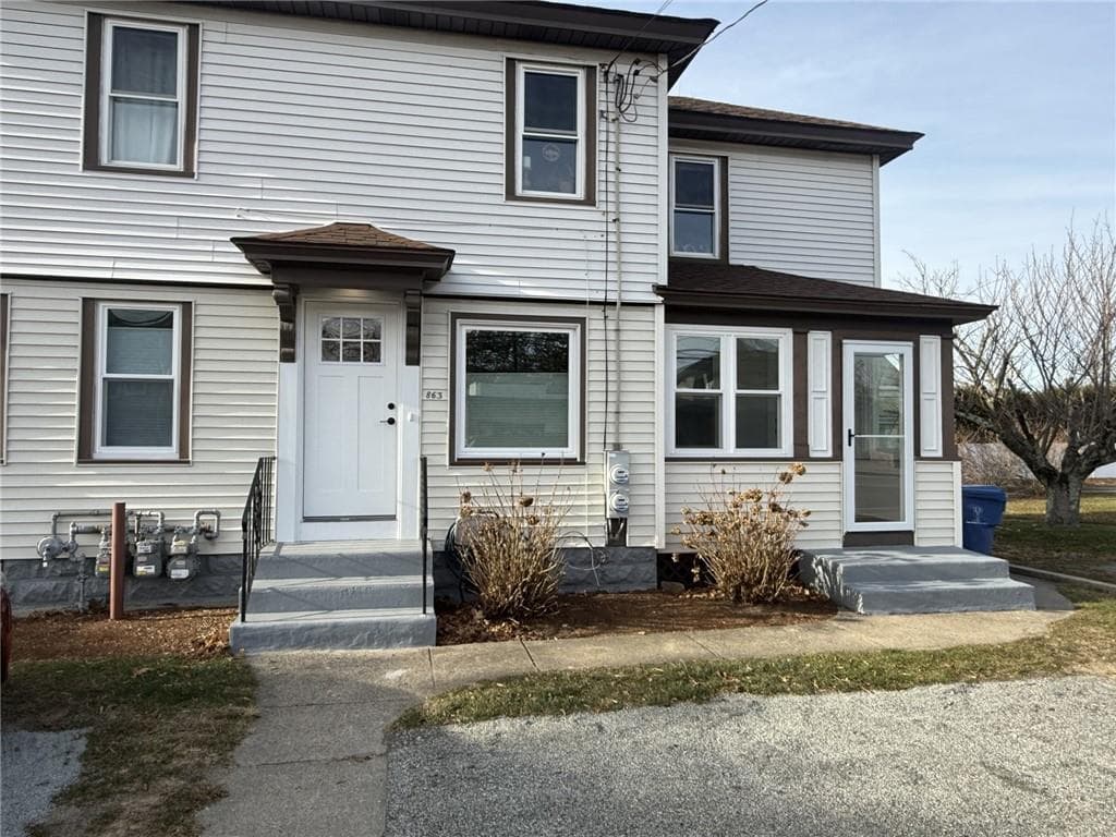 863 Main Street