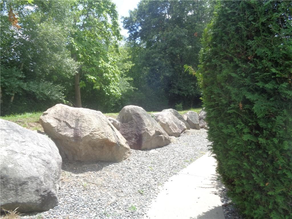 34 Village Court #34 - Photo 5