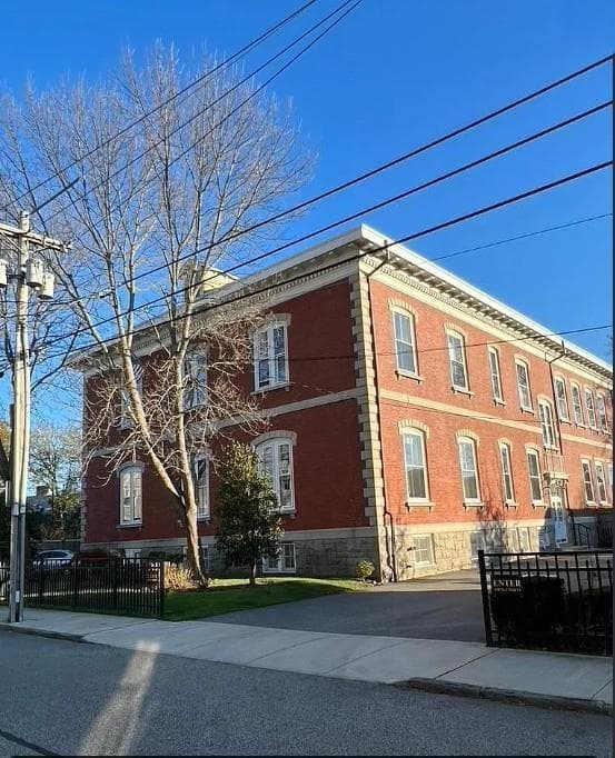 12 Elm Street #2