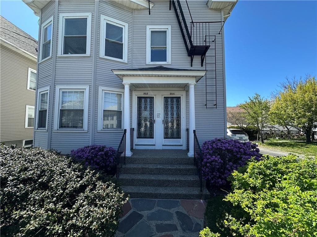904 York Avenue #1