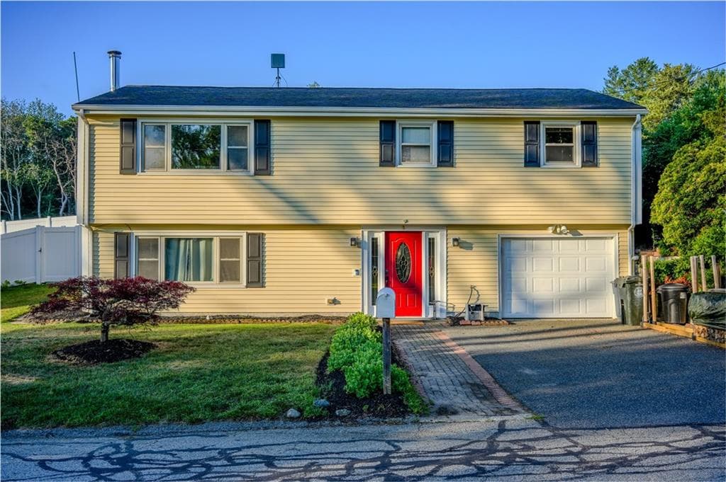 150 Coolidge Street - Photo 1