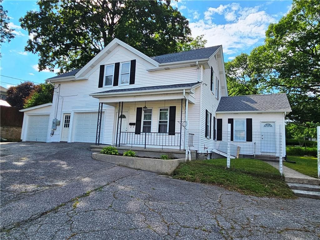 168 Spring Street