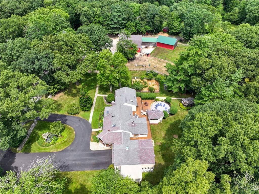 226 Tourtellot Hill Road - Photo 3