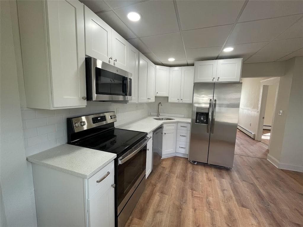 53 Duane Street #B - Photo 2