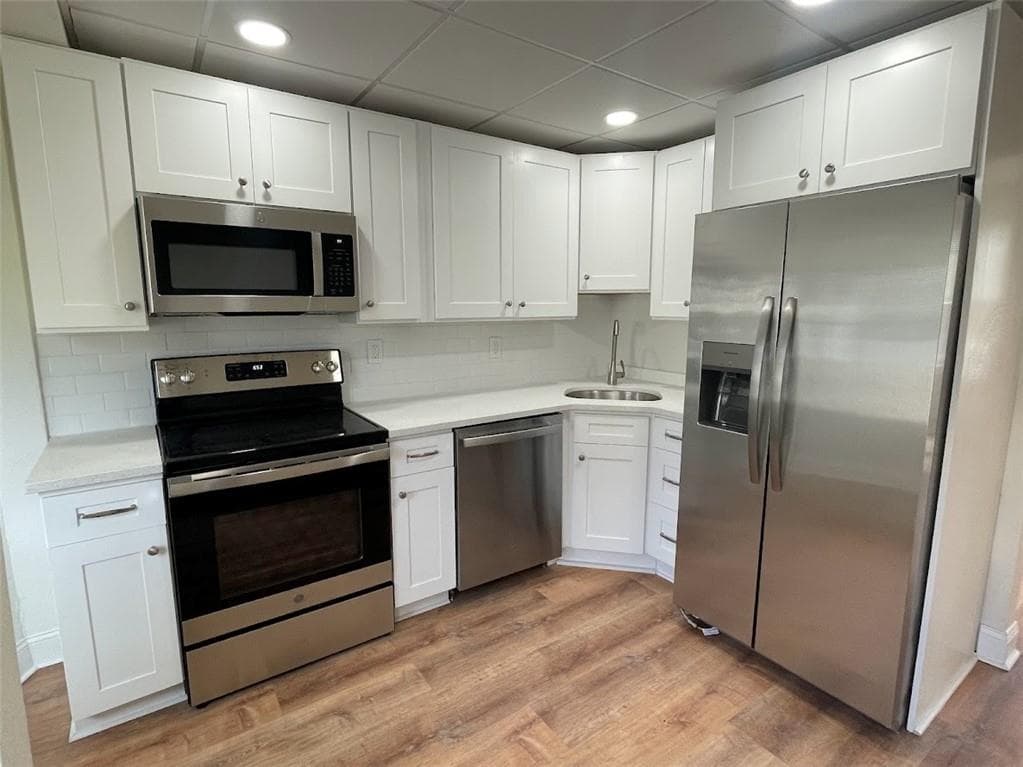53 Duane Street #B - Photo 3