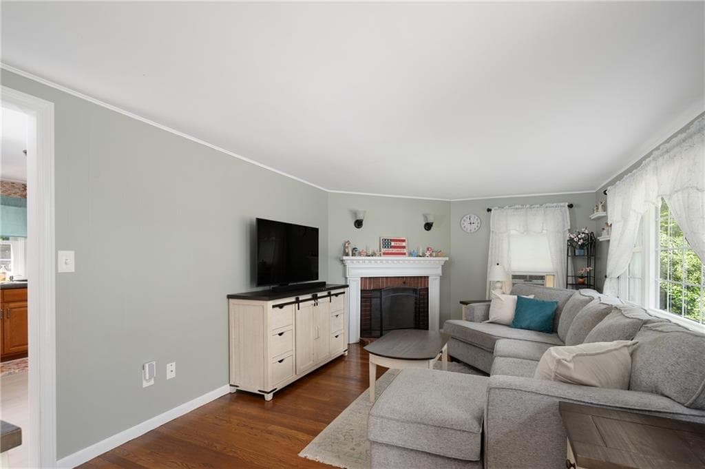 22 Clyde Street - Photo 3