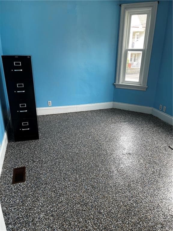 872 Park Avenue - Photo 5