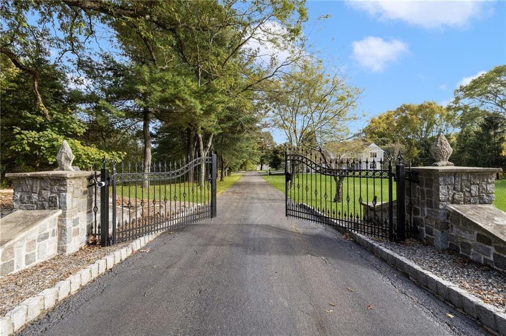 365 West Wrentham Road - Photo 1