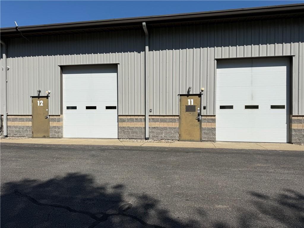 47 Cedar Swamp Road #11