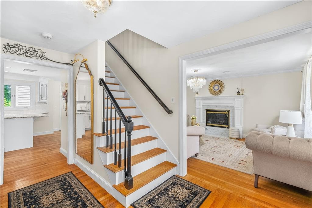 9 Pheasant Run Road - Photo 4
