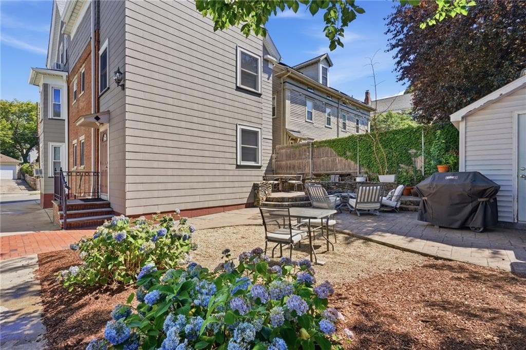 179 Transit Street #2 - Photo 3