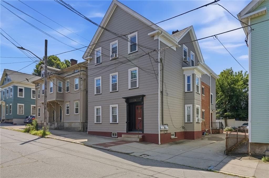 179 Transit Street #2