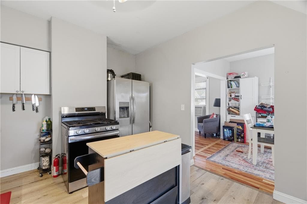 25 Hoppin Avenue - Photo 4