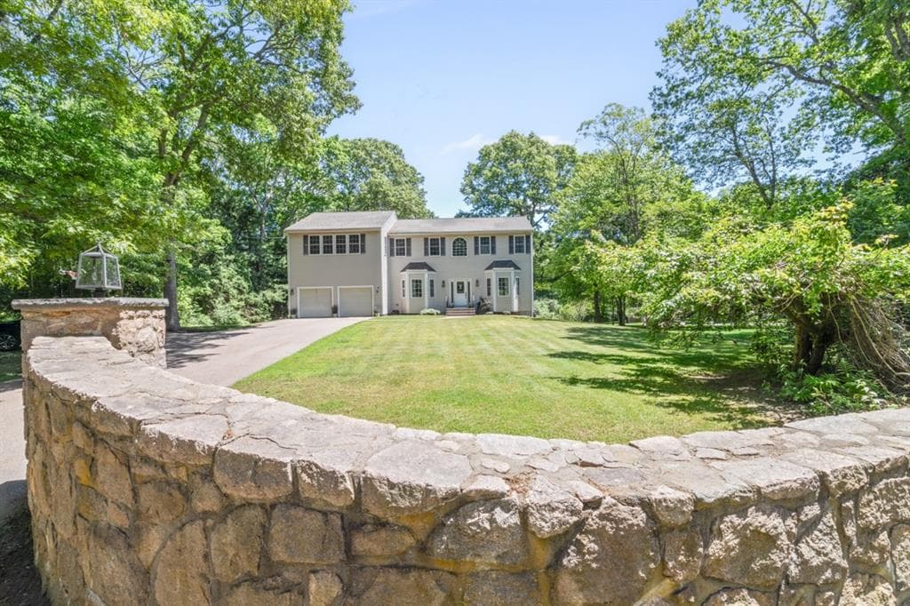 167 Winnapaug Road - Photo 2