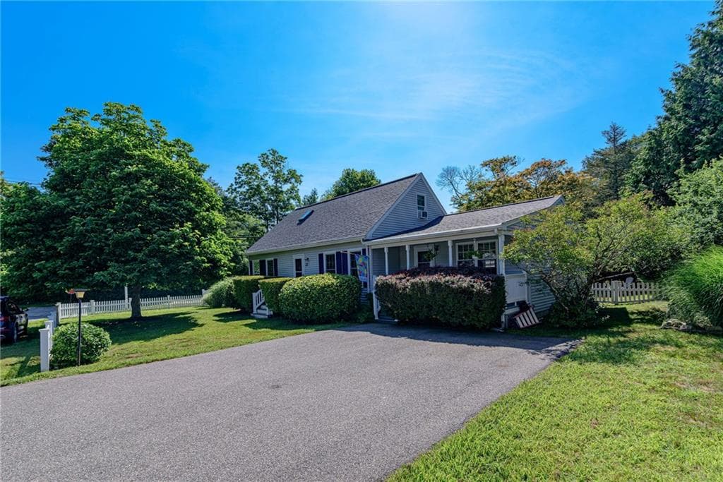 6 Christopher Street - Photo 2