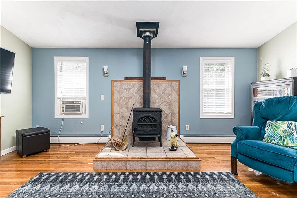 6 Christopher Street - Photo 4