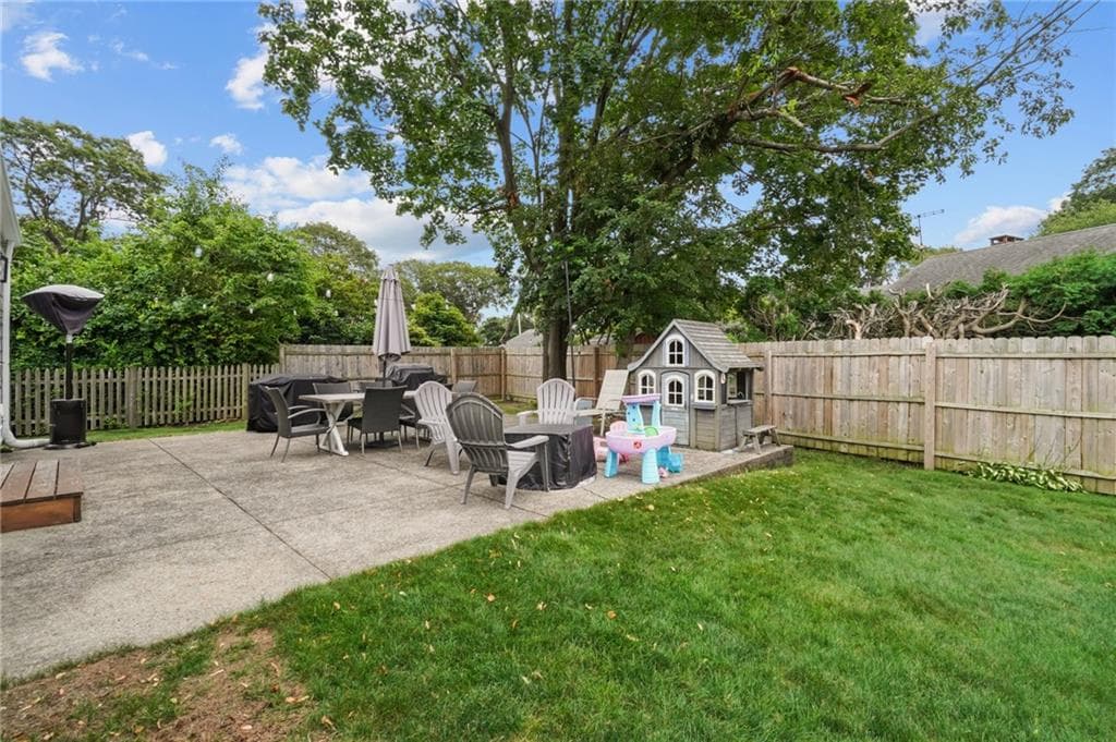 16 Red Cedar Drive - Photo 5