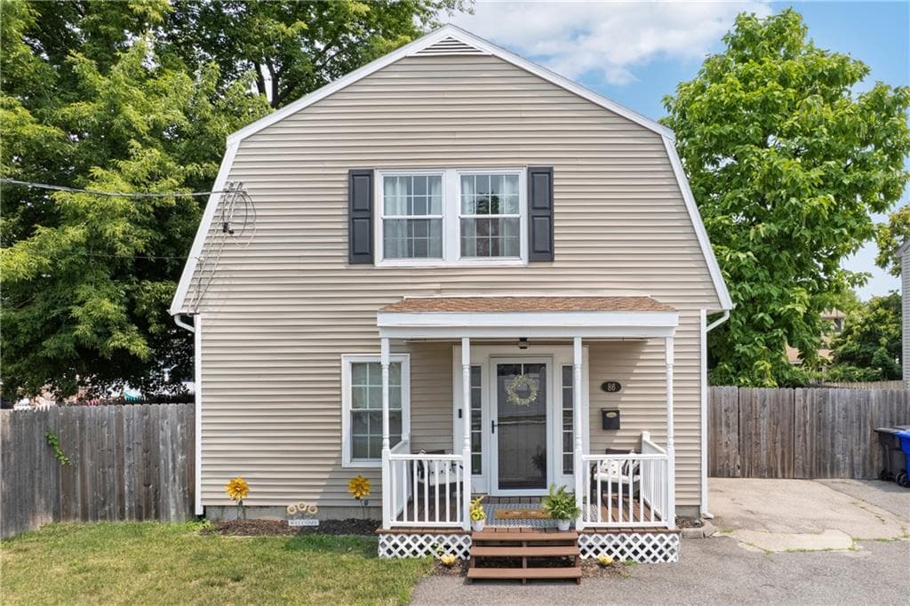 86 Mowry Avenue
