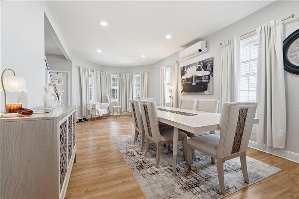 58 Willard Street - Photo 4