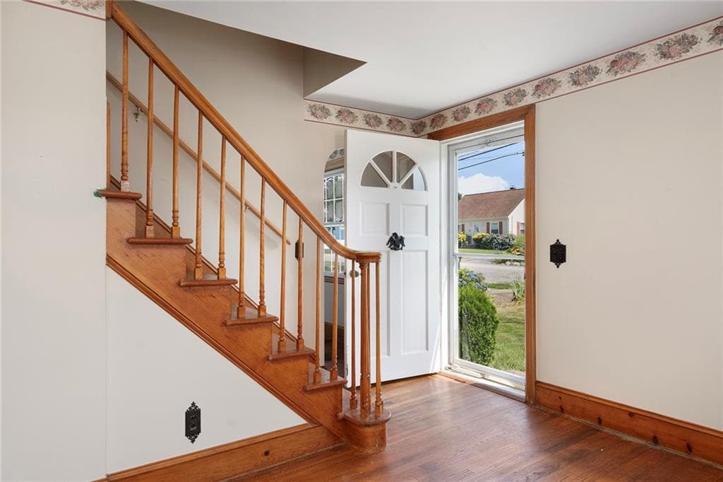 23 Fatima Drive - Photo 2