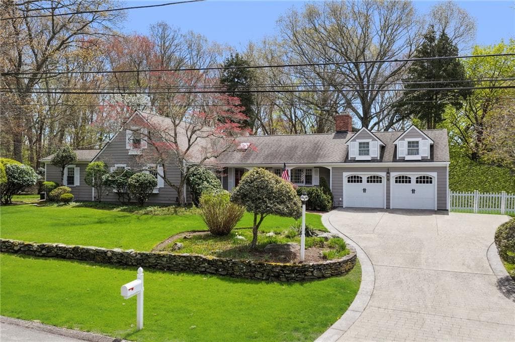 230 Kirby Avenue - Photo 3