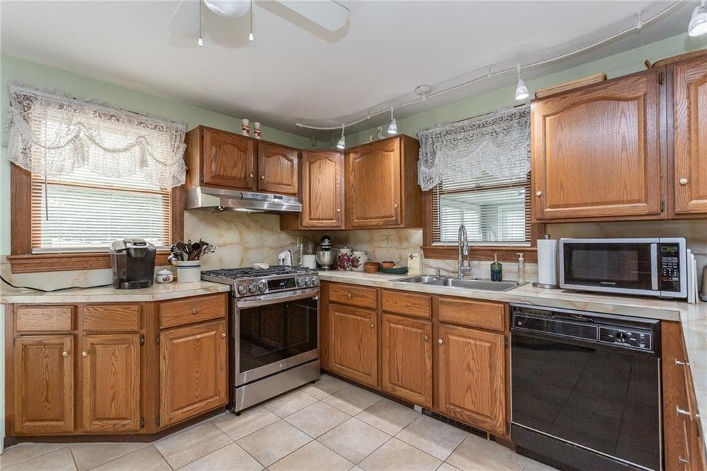 45 Oakdale Avenue - Photo 2