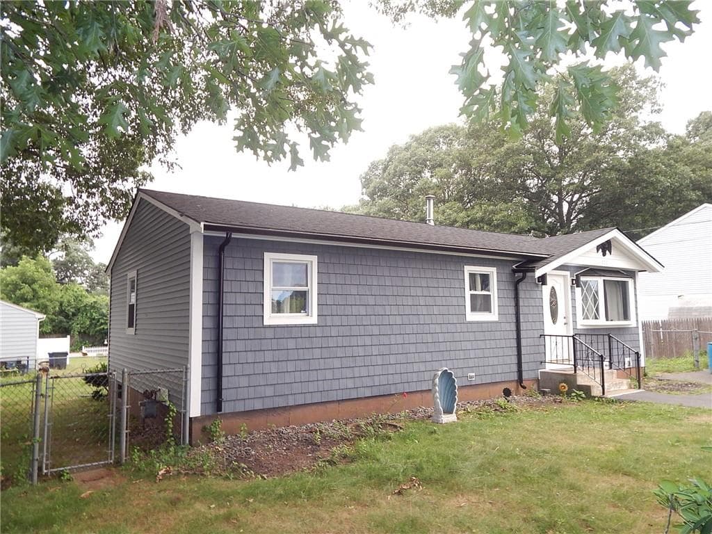 120 Gallway Street - Photo 3
