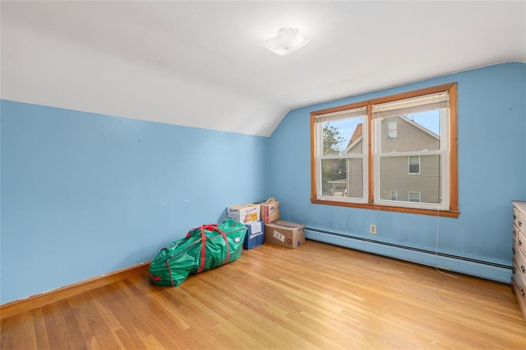 28 Lincoln Avenue - Photo 3