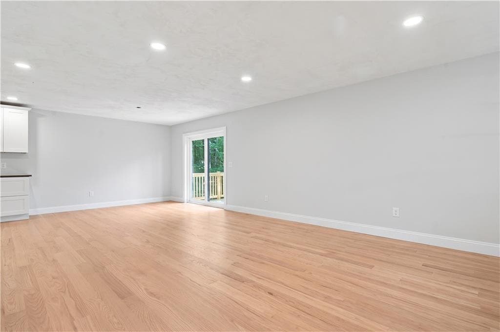 172 Pine Swamp Road - Photo 4