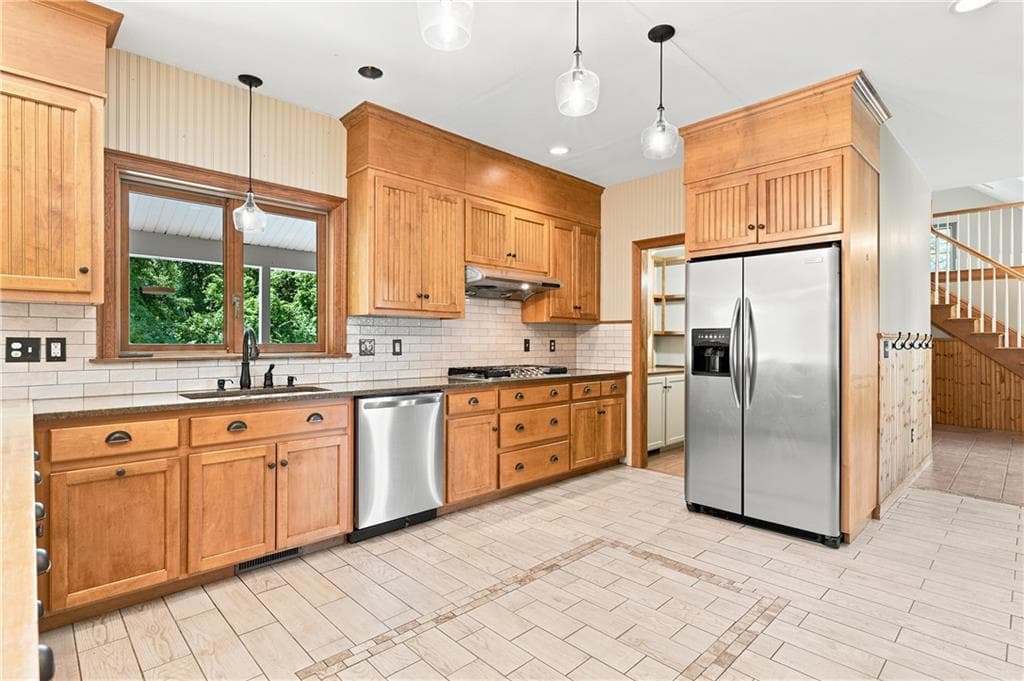 45 Pine Swamp Road - Photo 5