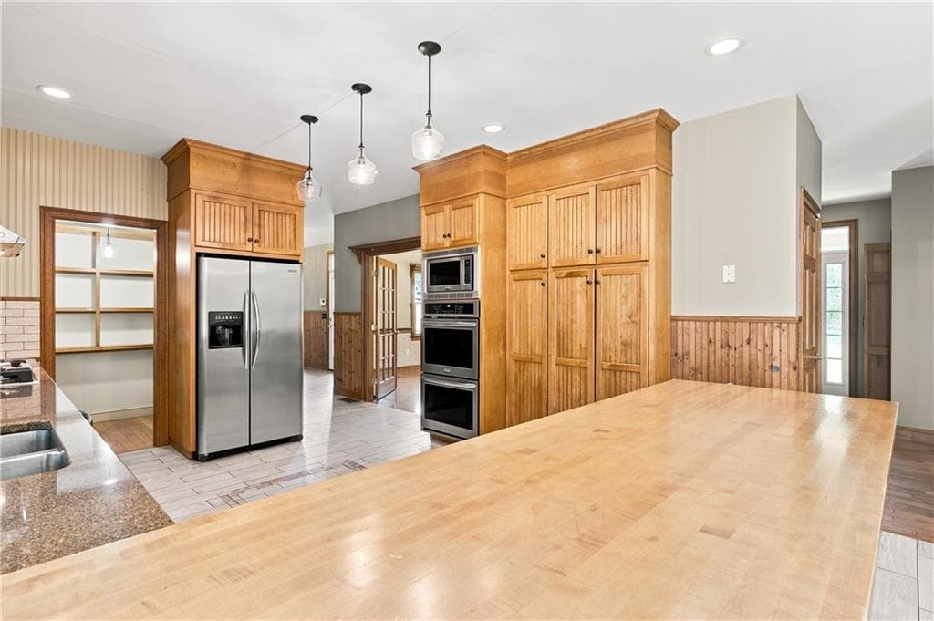45 Pine Swamp Road - Photo 4