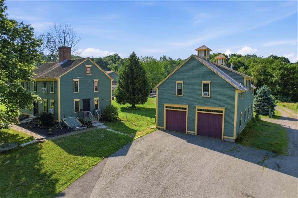 32 Equestrian Way - Photo 3