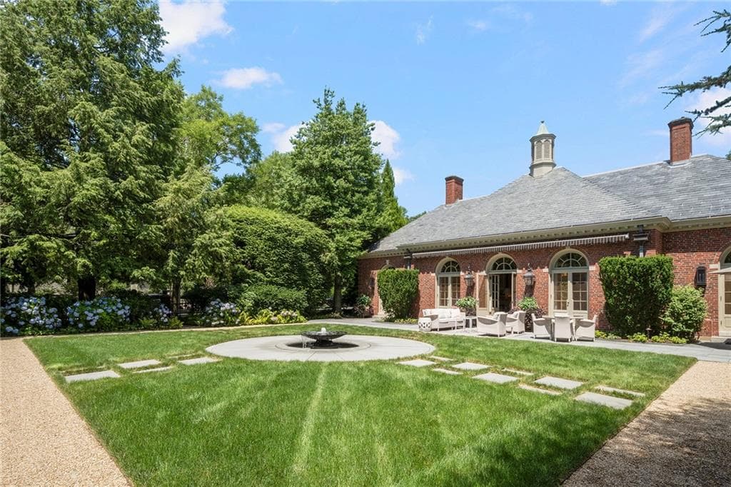 251 George Street - Photo 4