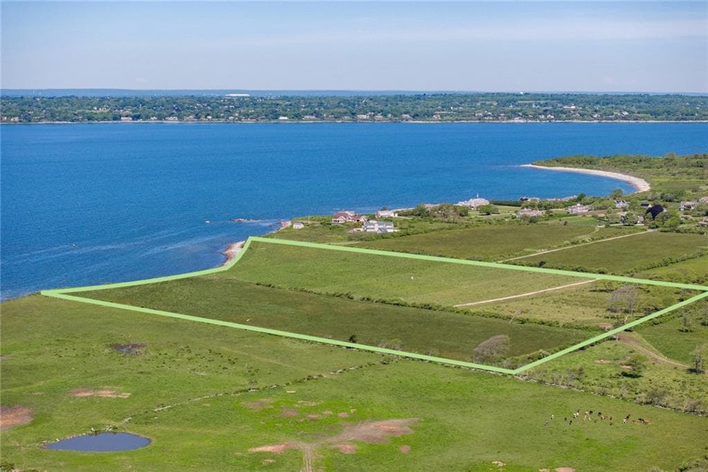 571 West Main Road - Photo 2
