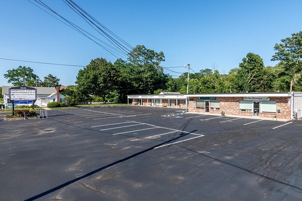 7440 Post Road - Photo 1