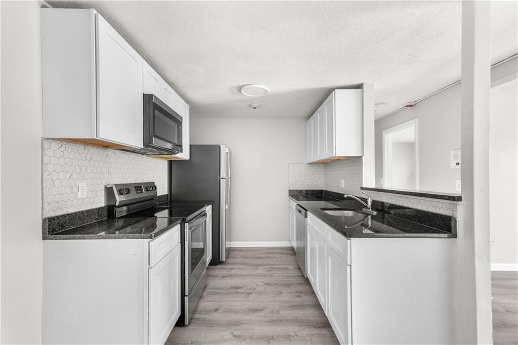 230 Phenix Avenue - Photo 4