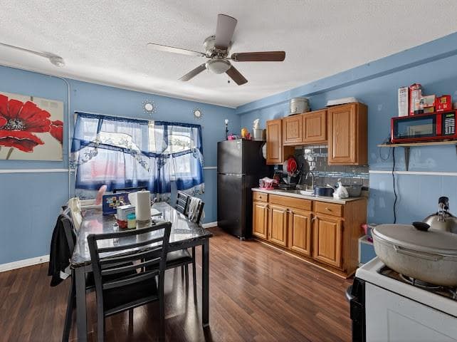29 Mowry Street - Photo 3