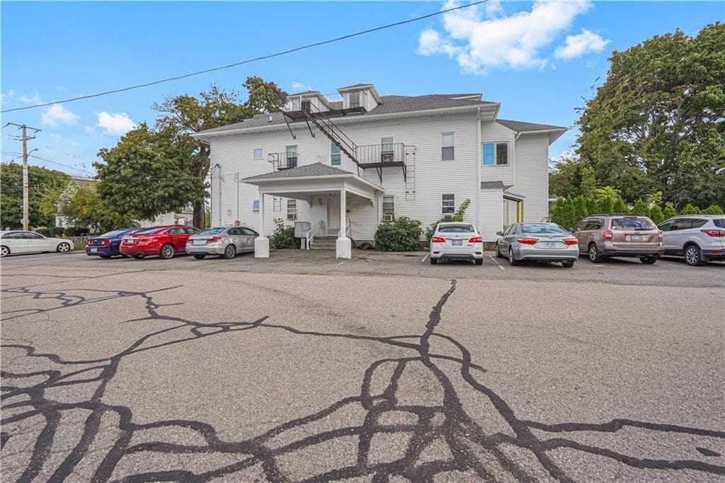 82 Pond Street - Photo 3