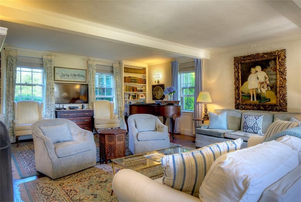 22 Castle Hill Avenue - Photo 5