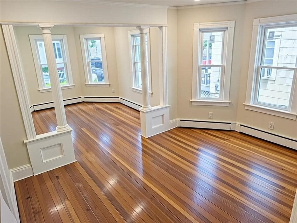 212 Roosevelt Street - Photo 2