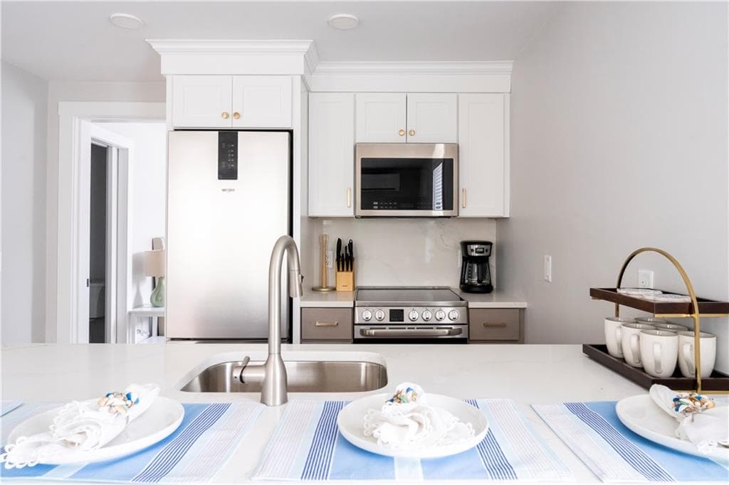43 Franklin Street #4 - Photo 2
