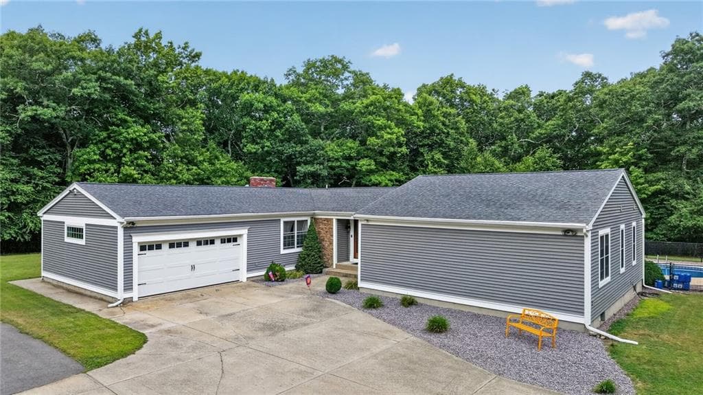 884 Reynolds Road - Photo 4