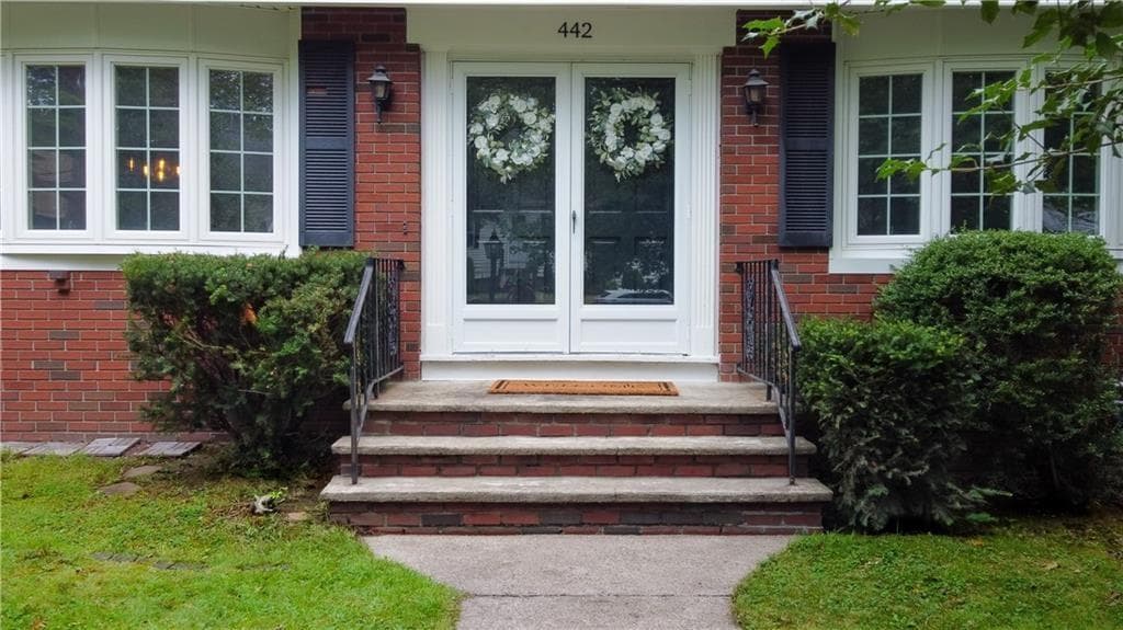 442 Eastview Avenue