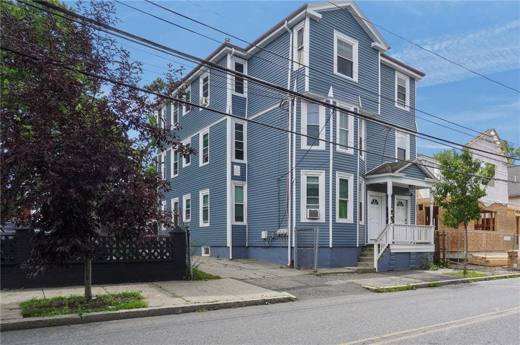 412 Potters Avenue - Photo 3