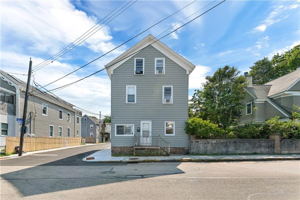 24 Pond Avenue